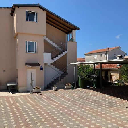 Apartment Skorin Primosten Exterior photo