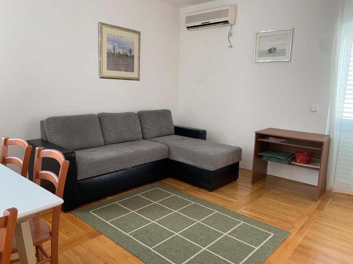 Apartment Skorin Primosten Exterior photo